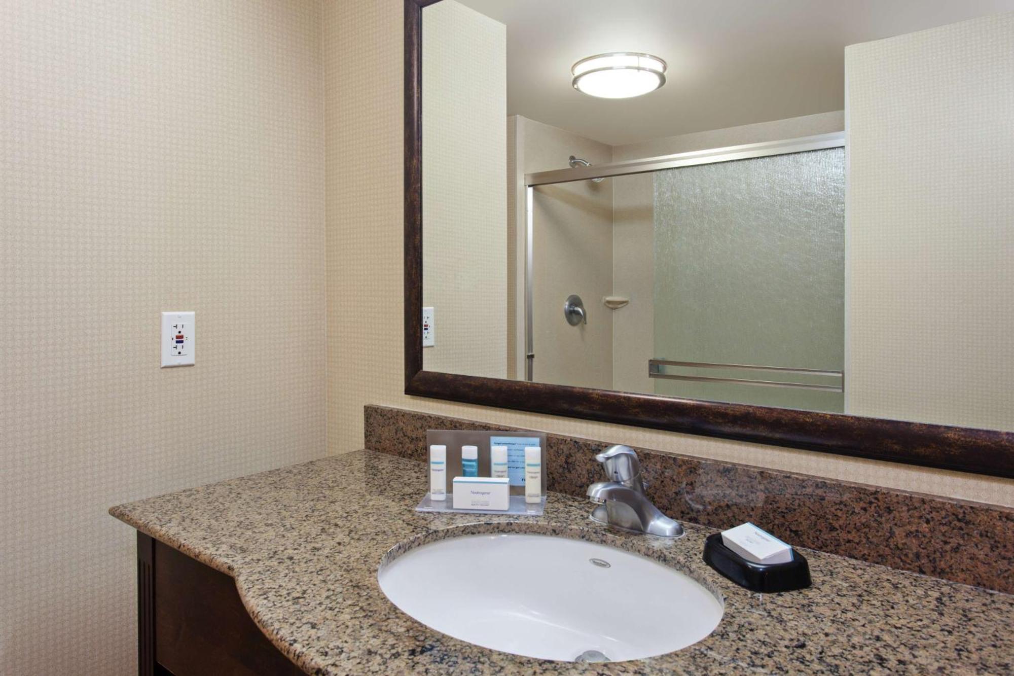 Hampton Inn & Suites Fresno - Northwest Herndon Zewnętrze zdjęcie